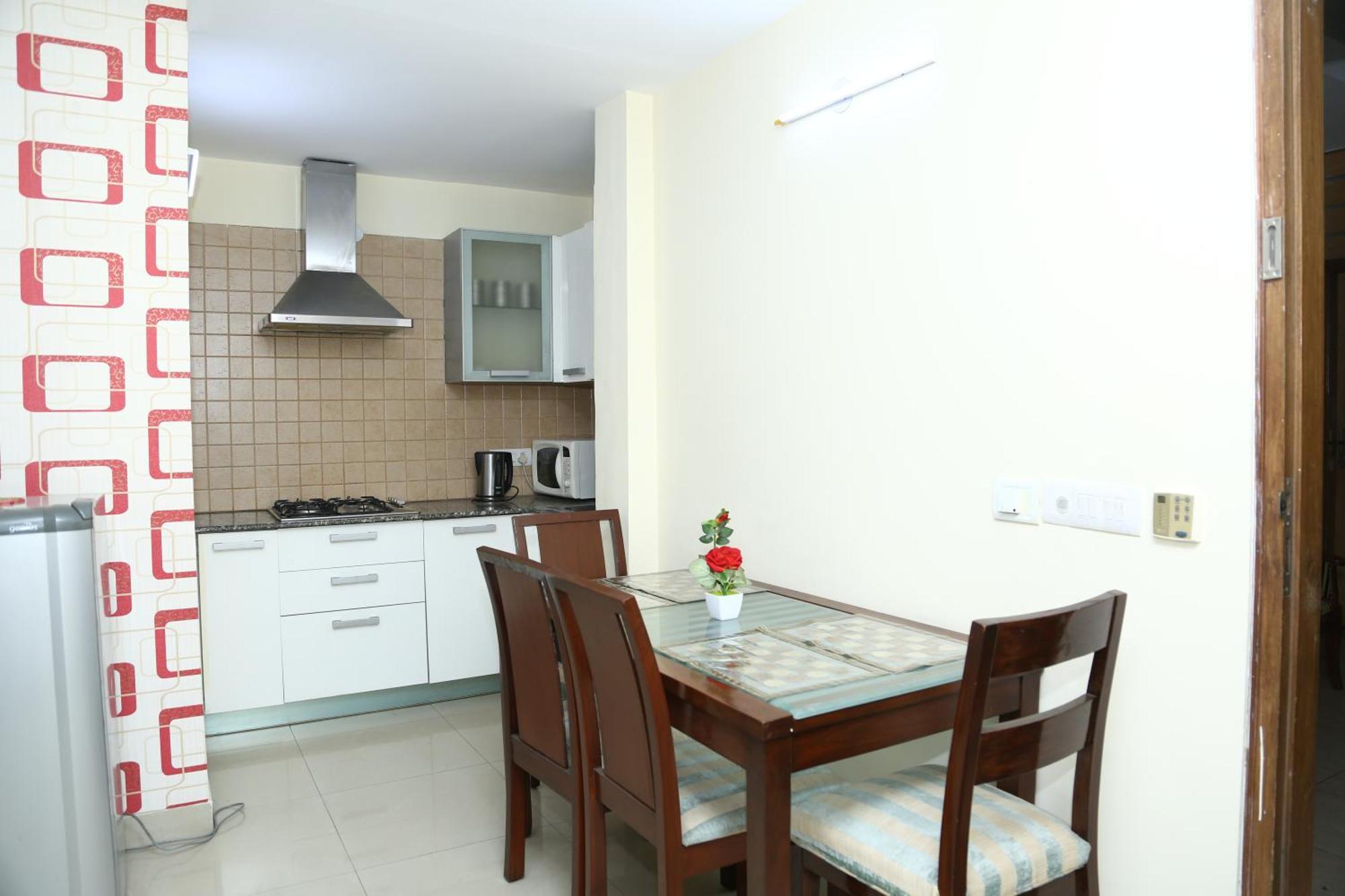 Imperial Apartment Fortis 구르가온 외부 사진